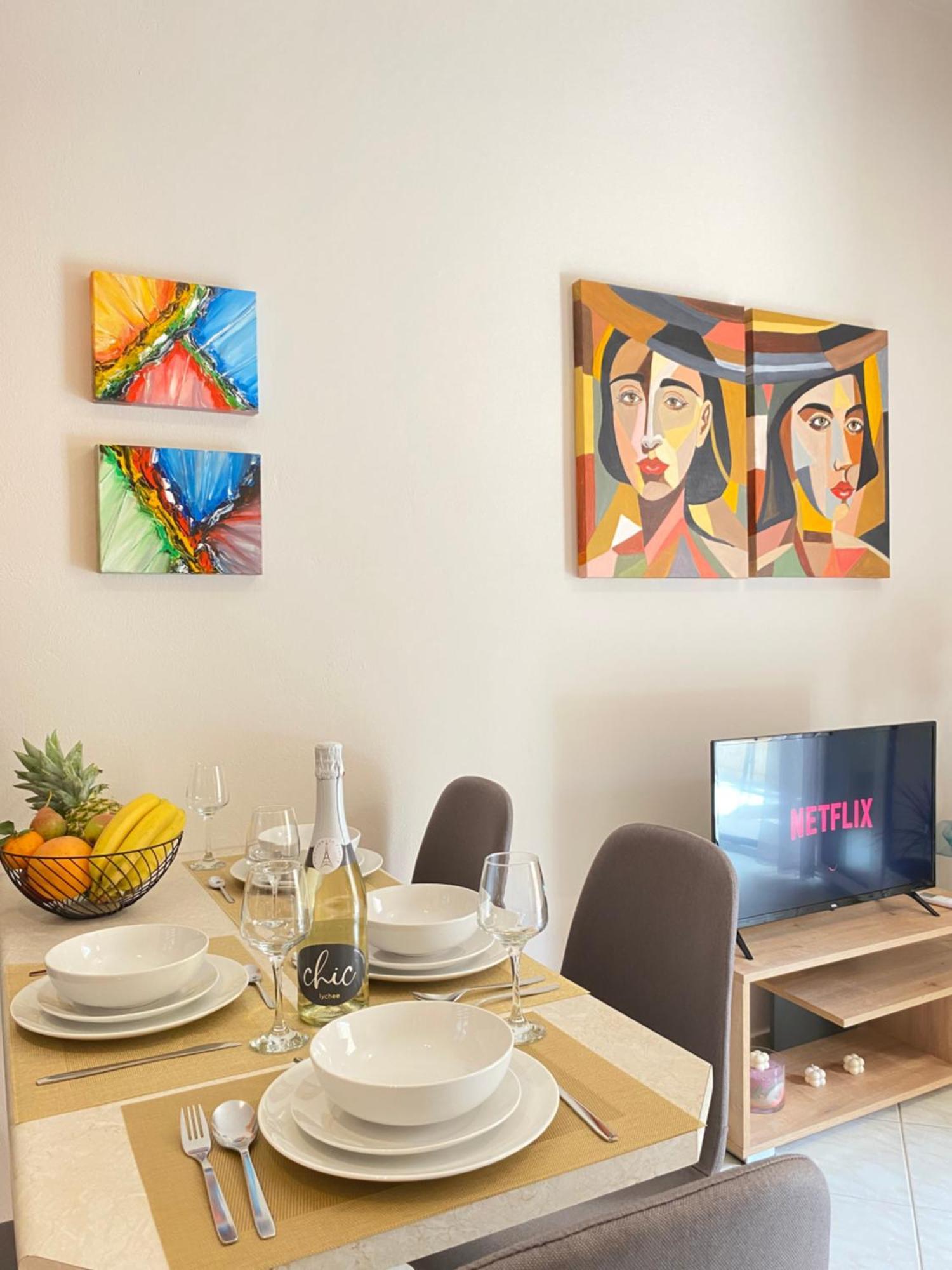 Marijoy Central Apt Kandiye Dış mekan fotoğraf